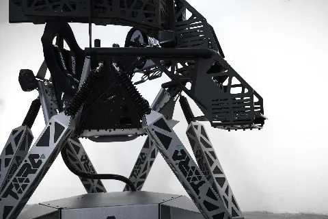 TORQ EVO 2 - actuators and joints beneath the moving platform